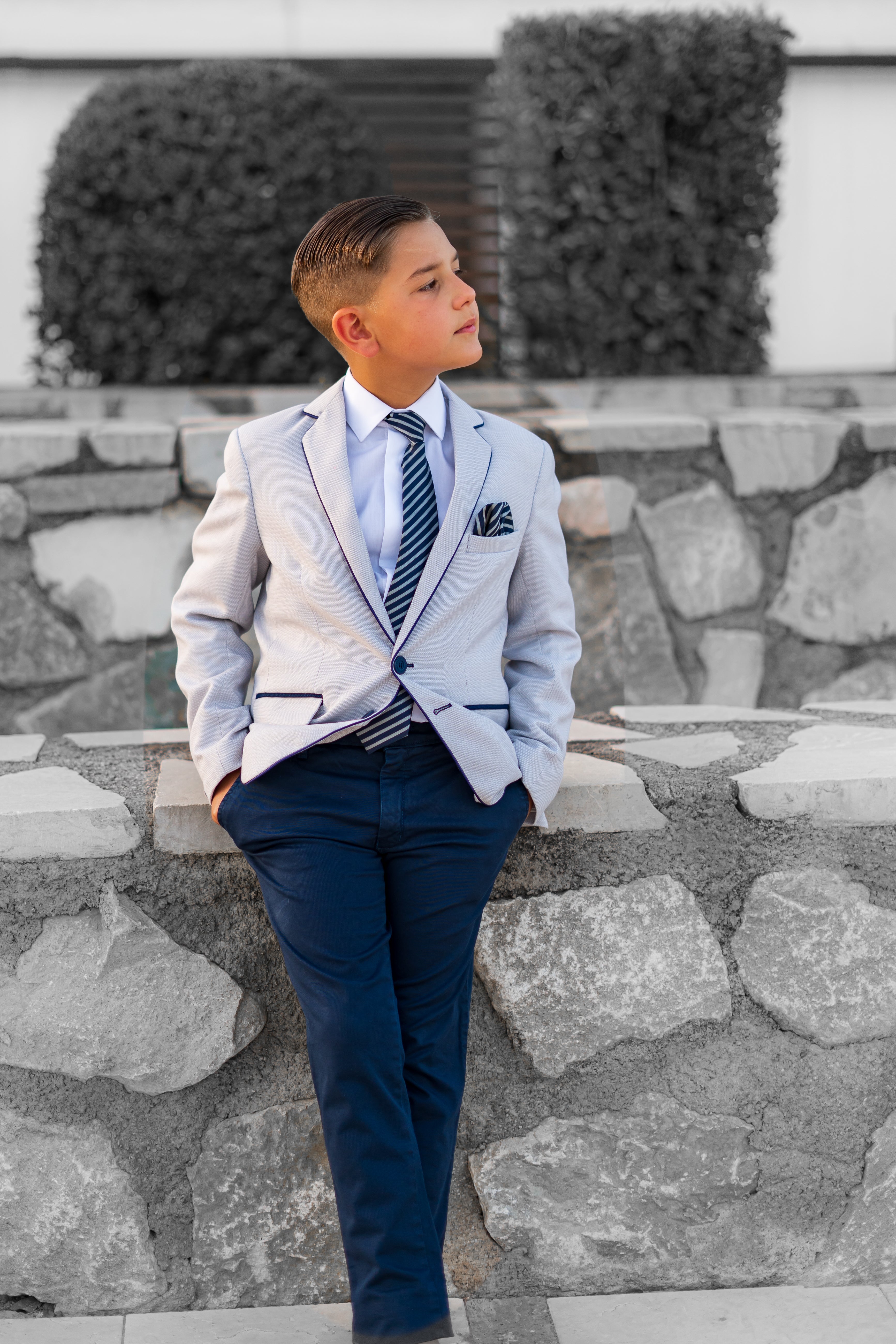 TRAJES DE NIÑOS